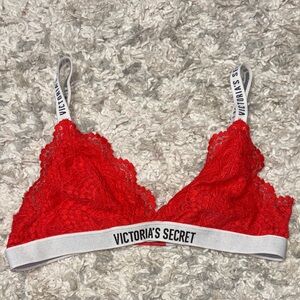 Victoria's Secret Fiery Red Lace Bralette size medium